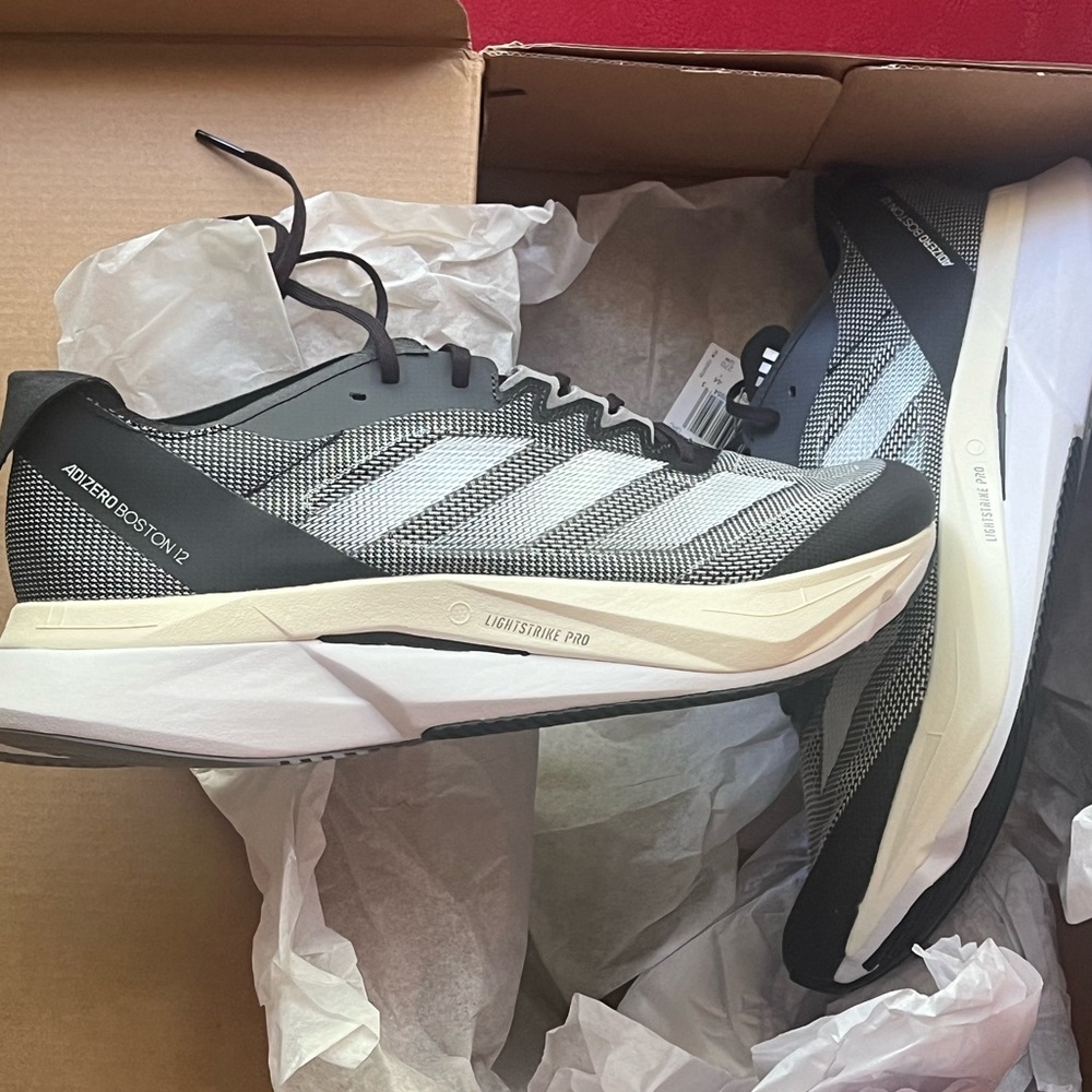 Men’s Adidas Boston 12 running shoes